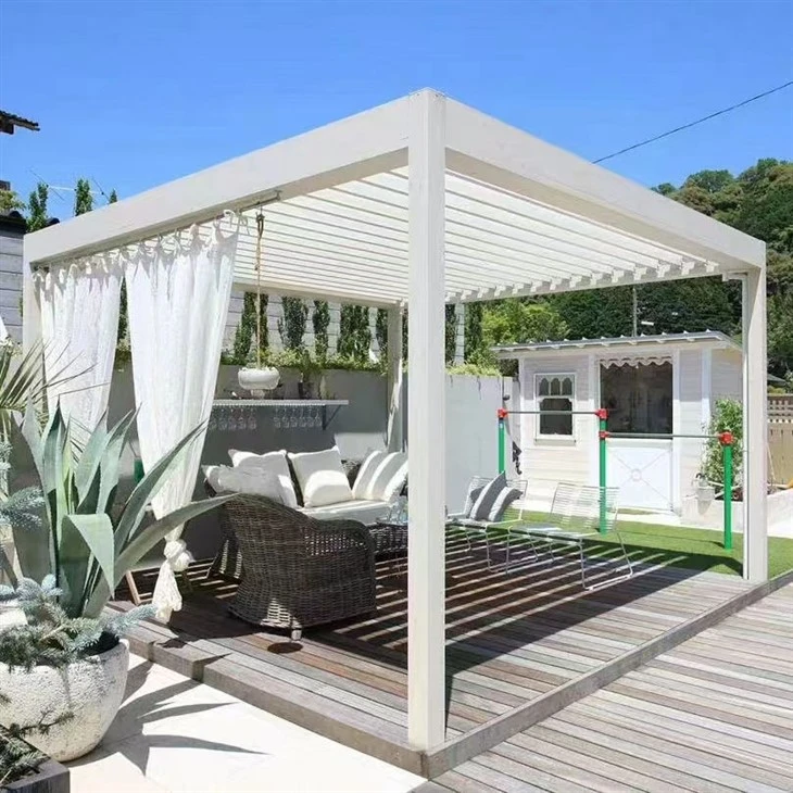 Sähköinen aurinkosäleikkö metallirunkoinen pergola